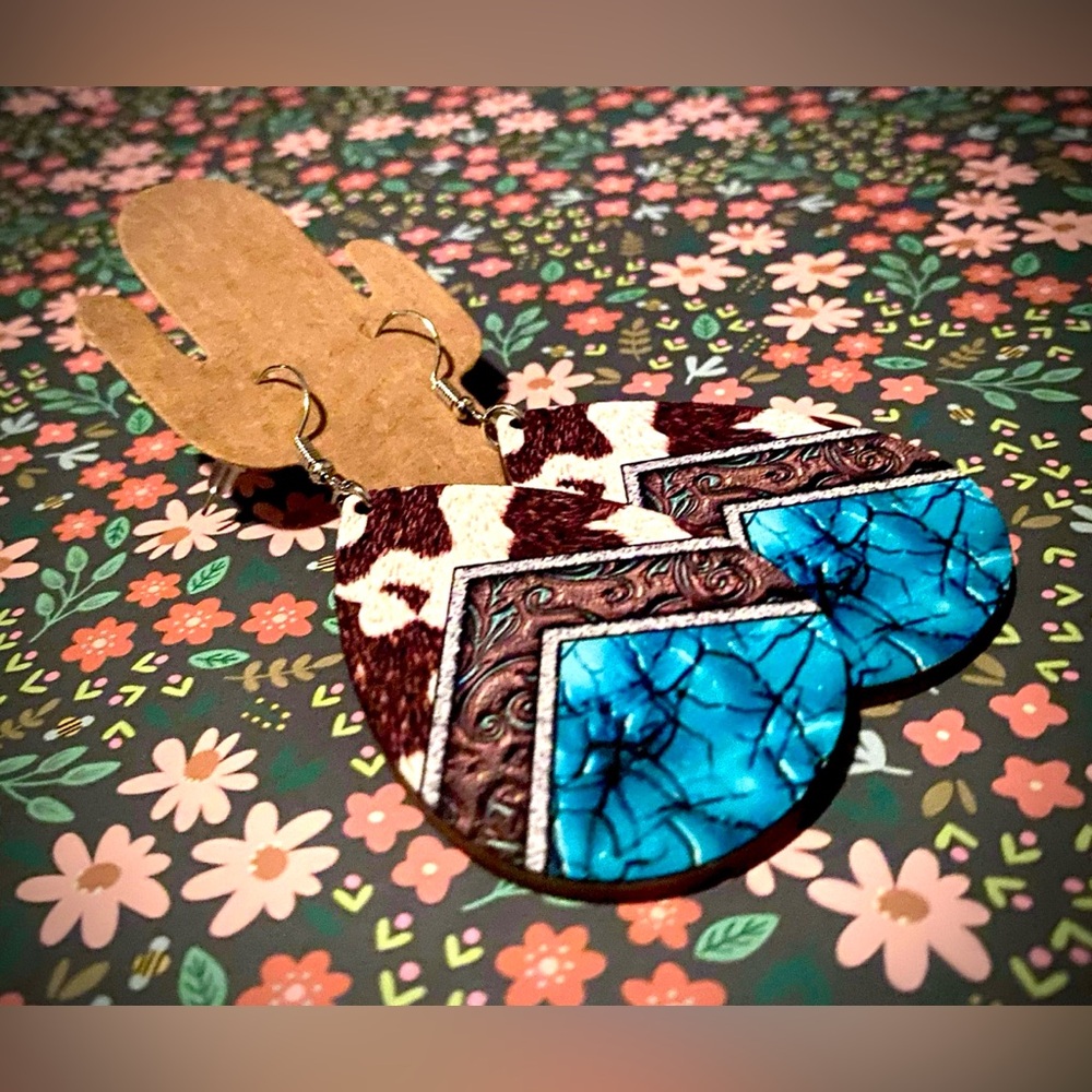 Western Chic Wooden Earrings